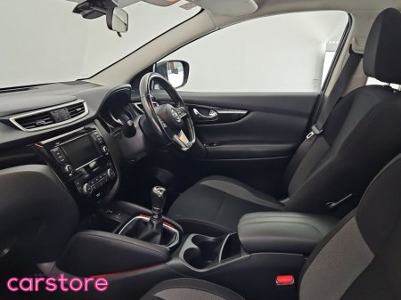 2019 Nissan Qashqai 1.3 PET SV thumbnail