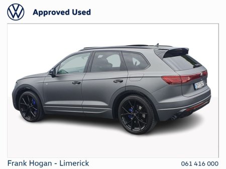 2025 Volkswagen Touareg 3.0 TSI PHEV 462HP R 3.0 PETROL PLUG-IN HYBRID 468 BHP ( EX DEMO only 3.500 kms ) €108,850
