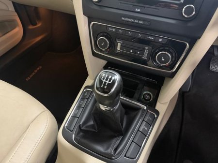 2013 Skoda Superb Eleg GL 1.6tdi 105HP 4DR €7,777 thumbnail