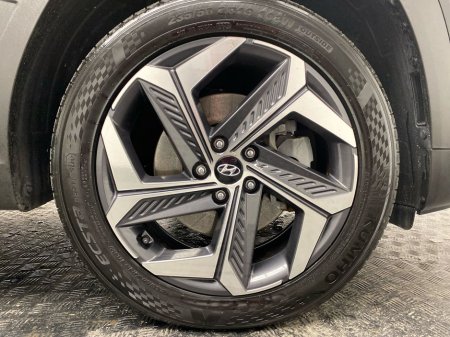 2021 Hyundai Tucson 4WD Executive Plus PHEV Auto €26,995 thumbnail