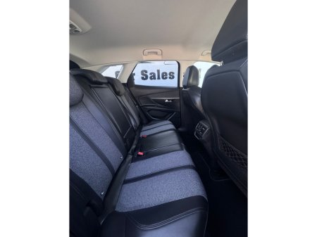 2018 Peugeot 3008 - thumbnail 15