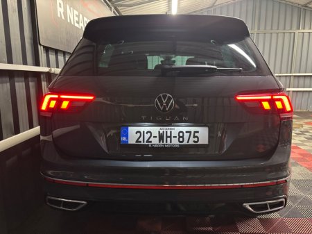 2021 Volkswagen Tiguan 2.0 TDI 150HP R-Line €35,950 thumbnail