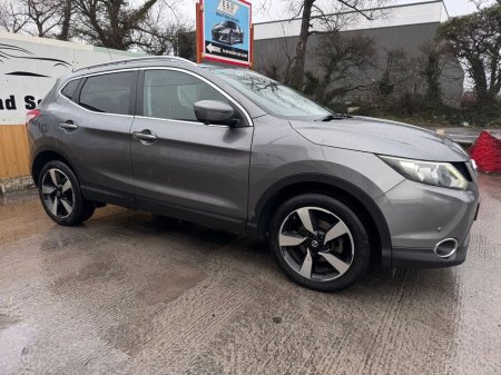 2015 Nissan Qashqai 1.2 DIG-T 115PS 5DR N-TEC+ €8,750 thumbnail
