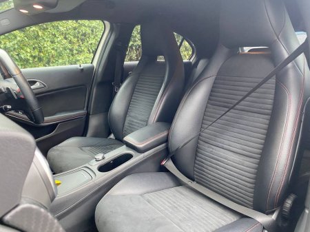 2015 Mercedes-Benz A Class - thumbnail 6