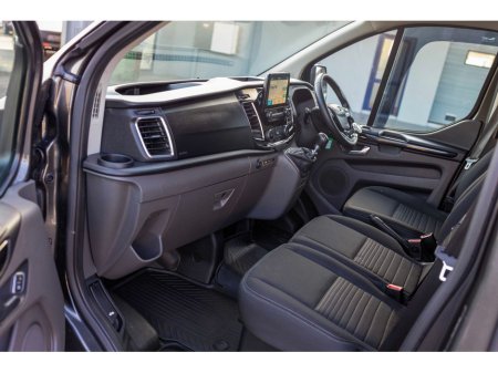 2019 Ford Transit Custom 300 LWB LIMITED. UPGRADED ALLOYS, SIDE BARS, UPGRADED FRONT GRILL AND SPLITTER. LOOKS THE PART. €23,950 thumbnail