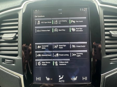 2017 Volvo XC90 D5 (235hp) AWD Momentum Geartronic thumbnail