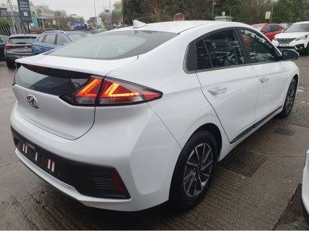 2022 Hyundai Ioniq PREMIUM AUTOMATIC FULLY ELECTRIC NCT 02/28 FINANCE AVAILABLE @ €59 PER WEEK HEATED SEATS/ SAT NAV/ TOUCH SCREEN MEDIA/ BLUETOOTH/ USB/ REVERSE CAMERA/ HISTORY CHECKED €14,950 thumbnail