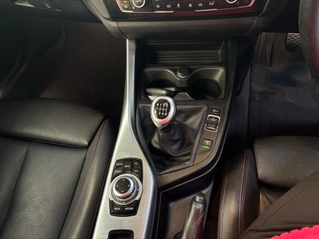 2016 BMW 2 Series - thumbnail 14