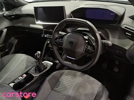 2024 Peugeot 2008 - thumbnail 15