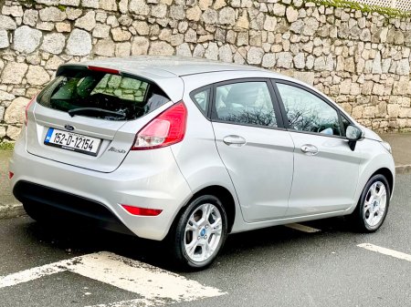 2015 Ford Fiesta ZETEC 1.2L !!! €7,950 thumbnail