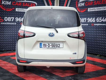 2019 Toyota Sienta - thumbnail 18