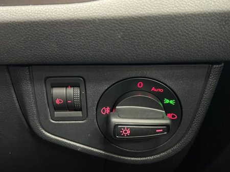 2018 Volkswagen Polo - thumbnail 23