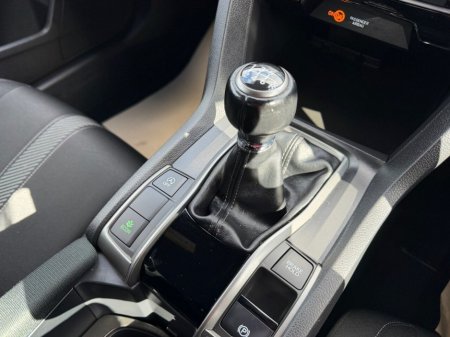 2019 Honda Civic - thumbnail 26