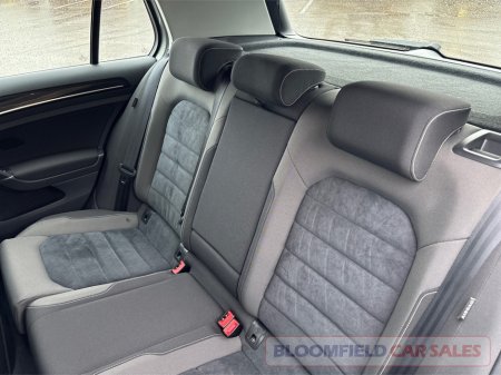 2013 Volkswagen Golf 1.4 AUTO , HIGHLINE // LOW MILEAGE €11,950 thumbnail