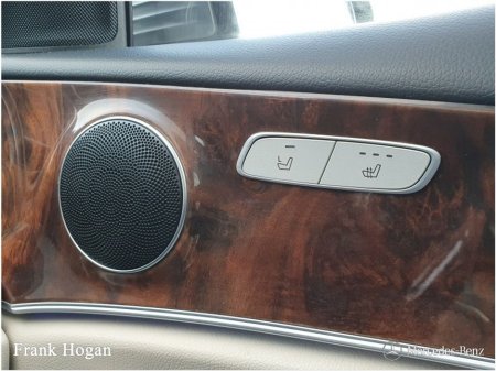 2019 Mercedes-Benz E Class - thumbnail 15