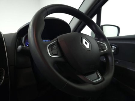 2017 Renault Clio  €10,950 thumbnail