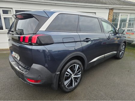 2019 Peugeot 5008 ALLURE 1.5 BLUE HDI 130 6 6.2 4DR €19,950 thumbnail