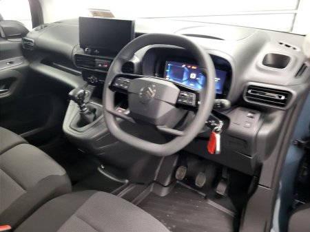 2025 Citroen Berlingo LX Plus LWB From €109 Per Week €23,317