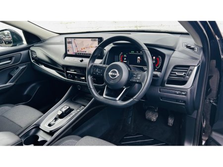 2023 Nissan Qashqai LOW MILEAGE AUTOMATIC 4 REVERSE CAMERAS + FRONT AND REAR PARK SENSORS €31,995 thumbnail