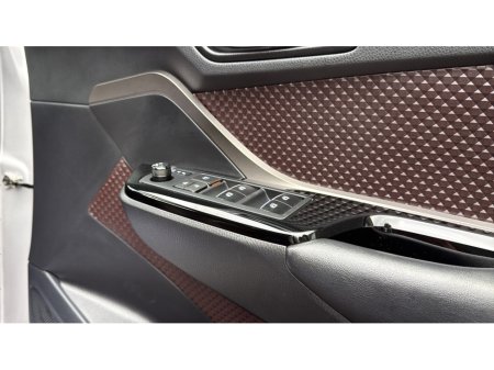 2017 Toyota C-HR - thumbnail 17