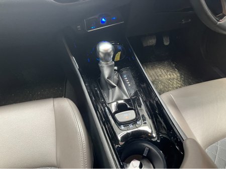 2020 Toyota C-HR - thumbnail 16