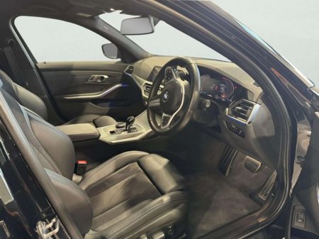 2023 BMW 3 Series - thumbnail 6