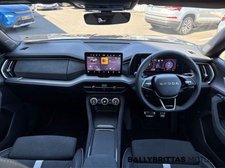 2026 Skoda Kodiaq 2.0 TDI 150HP DSG Sportline 7 Seat with Extras €65,465 thumbnail