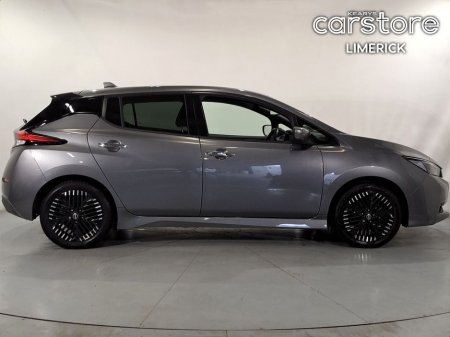 2023 Nissan Leaf - thumbnail 2