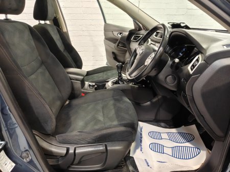 2016 Nissan X-Trail - thumbnail 16