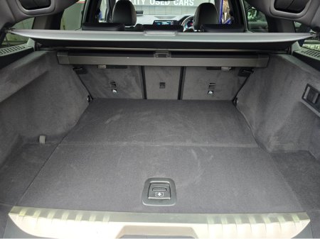 2021 BMW 3 Series - thumbnail 31