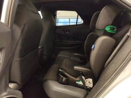 2025 Toyota C-HR PHEV SOL €45,750 thumbnail