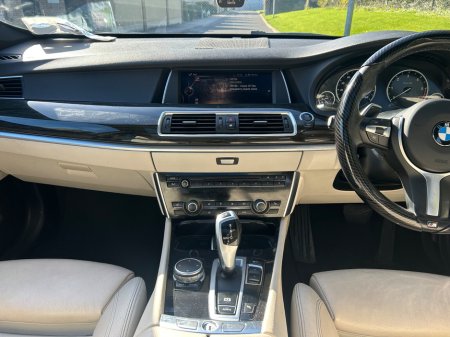 2015 BMW 5 Series - thumbnail 20