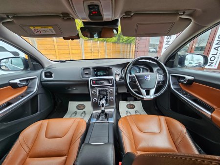 2016 Volvo V60 - thumbnail 22