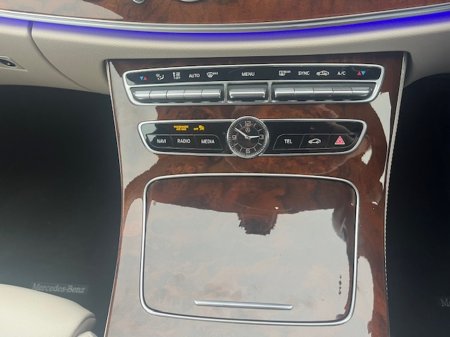 2019 Mercedes-Benz E Class AVANTGARDE LOW LOW MILEAGE 63,000 KM €30,950 thumbnail