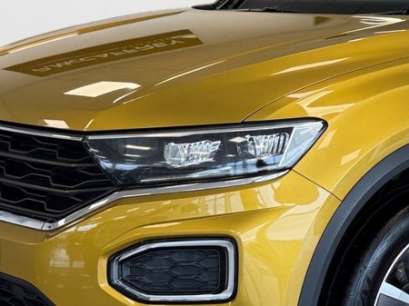2020 Volkswagen T-Roc - thumbnail 9