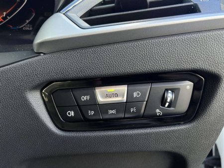 2019 BMW 3 Series - thumbnail 22