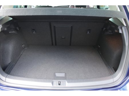 2020 Volkswagen Golf 1.2TSI COMFORTLINE PLUS WITH ONLY 76,000 KMS // AS NEW CONDITION  // BUY WITH CONFIDENC AA AND SIMI APPROVED DEALER 2025 // FINANCE ARRANGED // ALL TRADE INS WELCOME // €22,950 thumbnail