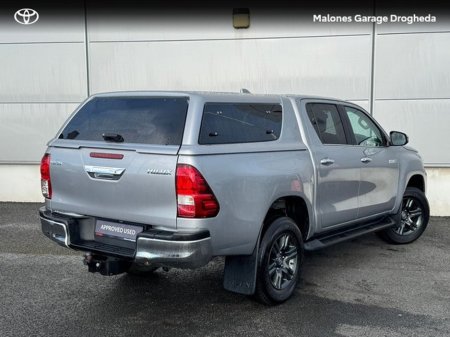 2023 Toyota Hilux - thumbnail 2