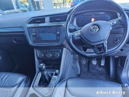 2018 Volkswagen Tiguan - thumbnail 6