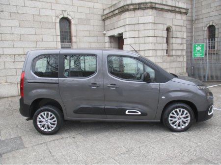 2023 Citroen Berlingo - thumbnail 2