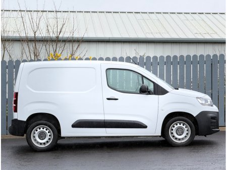 2024 Citroen Berlingo - thumbnail 3