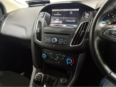 2016 Ford Focus 1.5 TDCI ZETEC 120PS 5DR €9,950 thumbnail