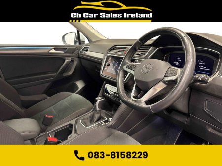 2023 Volkswagen Tiguan - photo 3