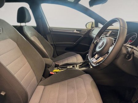 2016 Volkswagen Golf - thumbnail 11