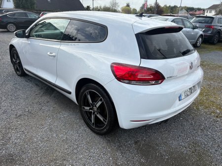 2013 Volkswagen Scirocco - thumbnail 5