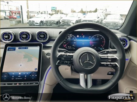 2025 Mercedes-Benz CLE CLE 220 D AMG Line Plus €71,950 thumbnail