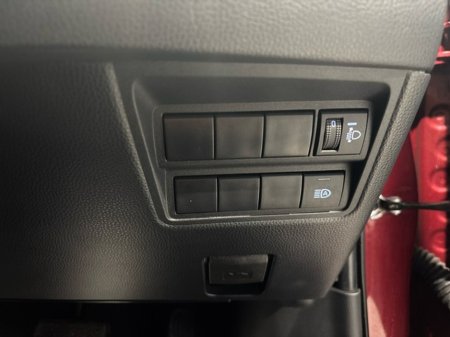 2021 Toyota Yaris - thumbnail 15