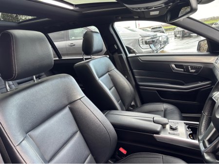 2015 Mercedes-Benz E Class E SERIES BLUETEC AMG NIGHT EDITION 5DR thumbnail