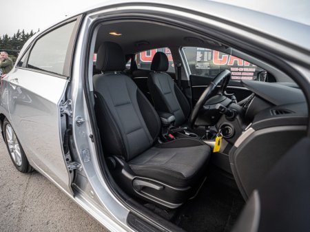 2014 Hyundai i30 - thumbnail 18