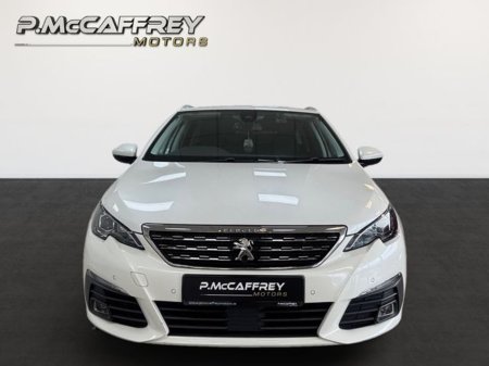 2020 Peugeot 308 - photo 2